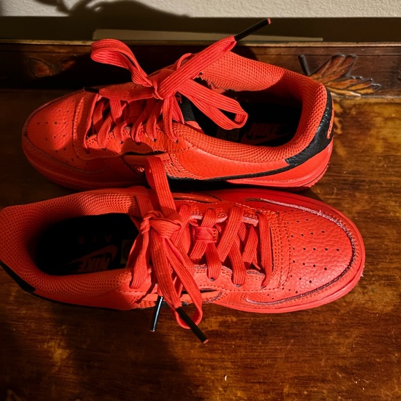 Nike Air Force 1 LV8 (GS) Habanero Red/Black Box Label - Picture 5 of 6